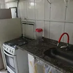 Quarto Em Apartamento